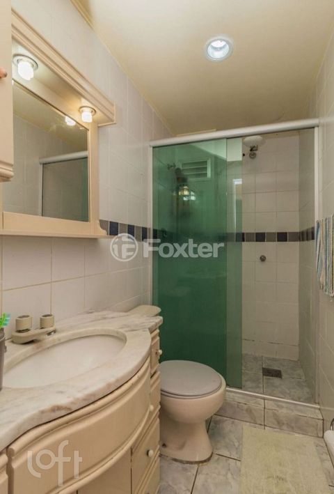 Image 7 - 883609