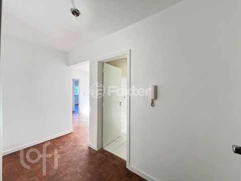 Image 4 - 883614
