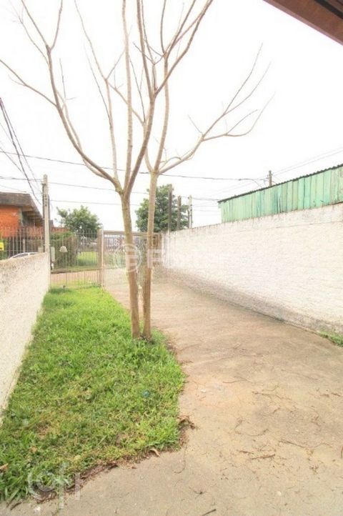 Image 9 - 883629