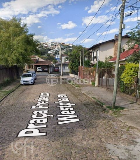 Image 5 - 883631