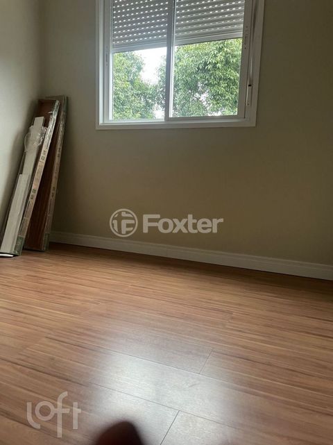 Image 7 - 883638