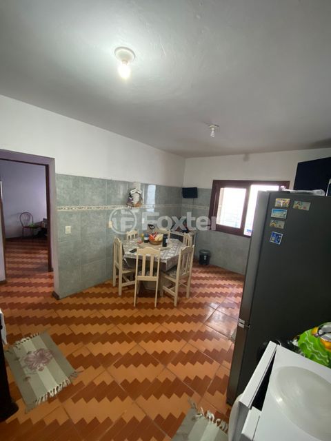 Image 3 - 883643