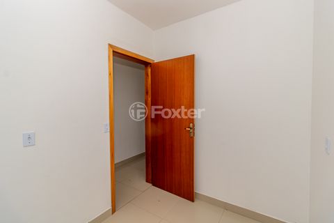 Image 5 - 883676
