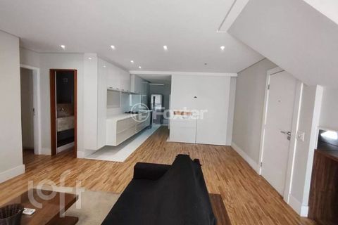 Image 9 - 883689