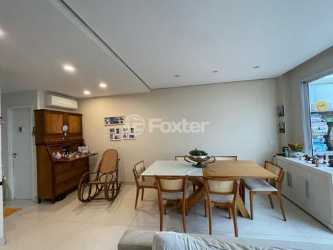 Image 14 - 883701
