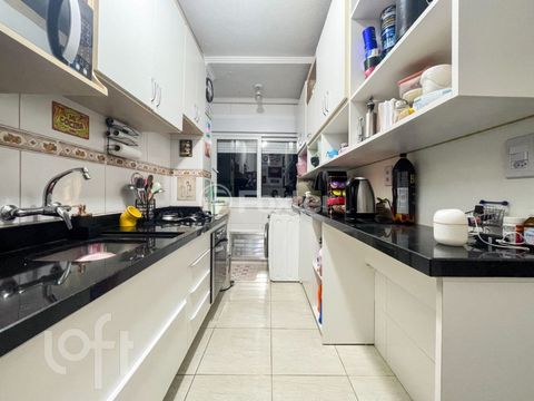 Image 3 - 883731