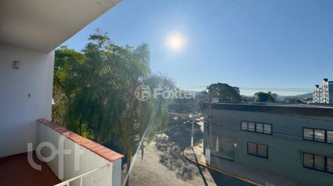 Image 7 - 883732