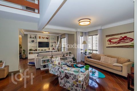 Image 8 - 883766