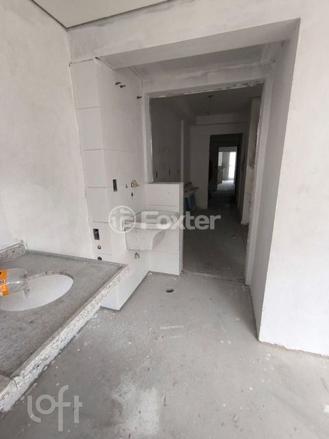 Image 2 - 883773