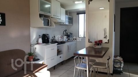 Image 3 - 883777