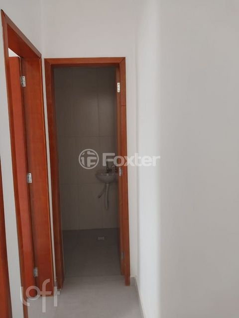Image 6 - 883790