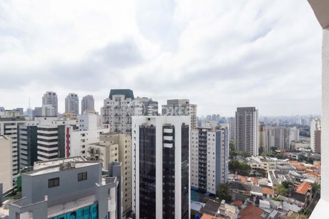Image 12 - 883802