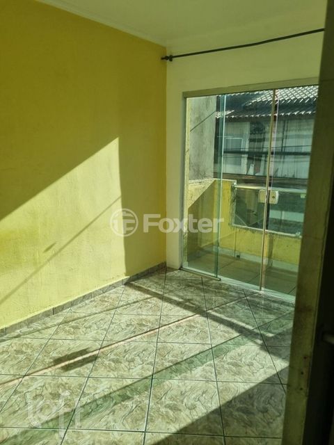 Image 8 - 883805