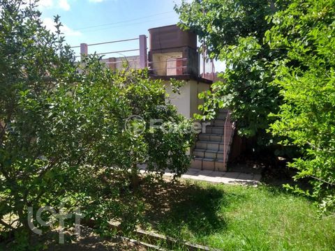 Image 9 - 883807