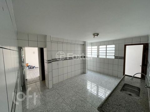 Image 1 - 883810