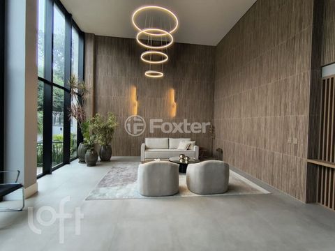 Image 2 - 883820