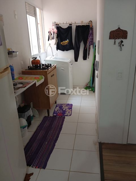 Image 5 - 883834