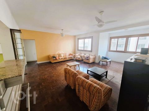 Image 3 - 883838