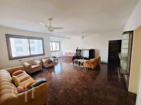 Image 4 - 883838