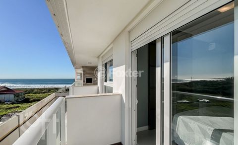 Image 11 - 883839