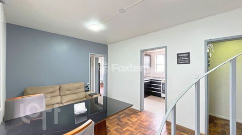 Image 19 - 883941