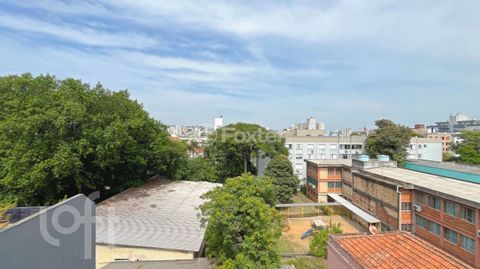 Image 10 - 883941