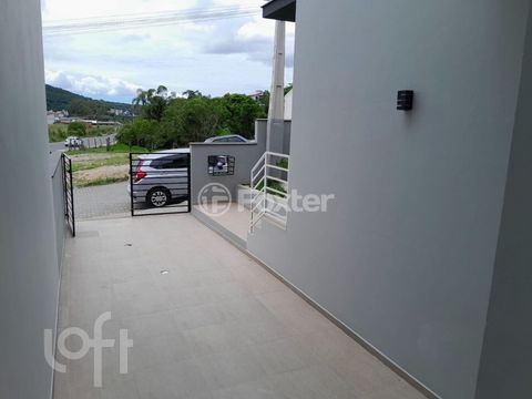 Image 7 - 883943