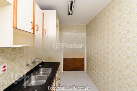 Image 11 - 883978