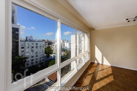 Image 4 - 883978