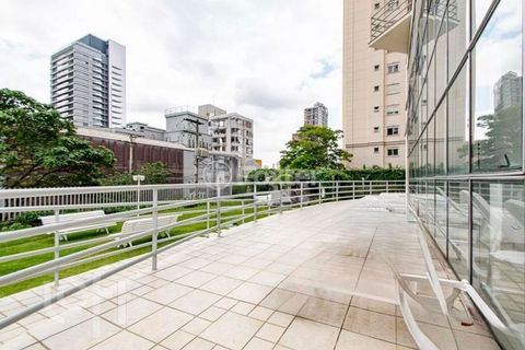 Image 9 - 884054