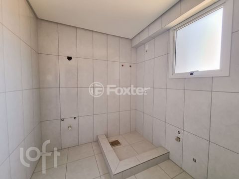 Image 7 - 884066
