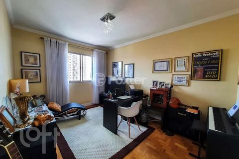 Image 3 - 884072