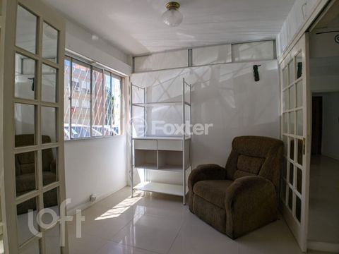 Image 7 - 884142