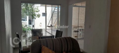 Image 6 - 884154