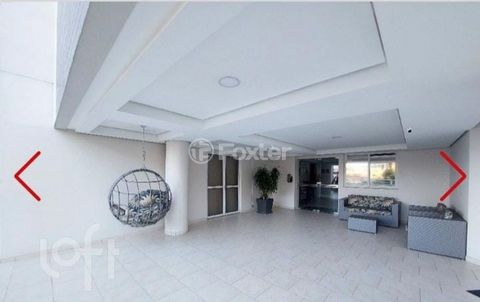 Image 9 - 884161