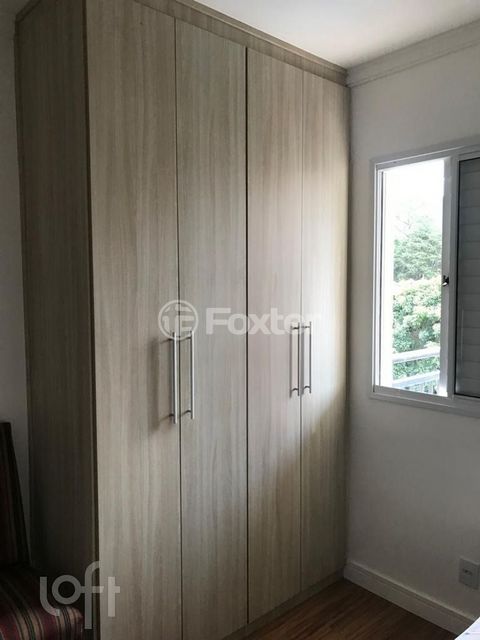 Image 9 - 884162