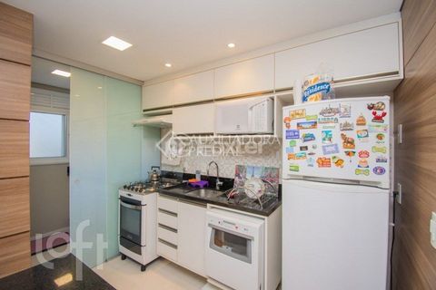 Image 7 - 884172