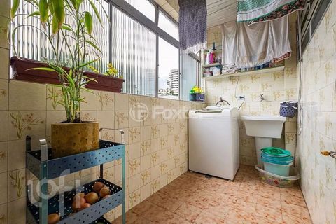 Image 7 - 884183