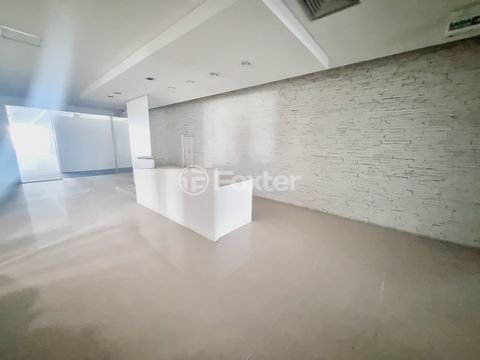 Image 3 - 884190