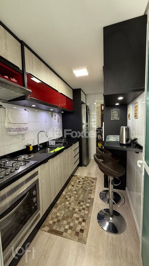 Image 6 - 884194