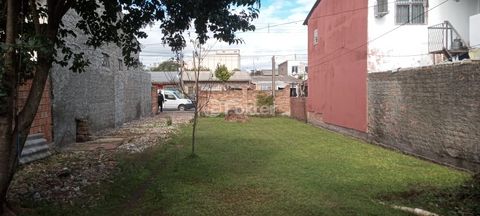 Image 3 - 884210