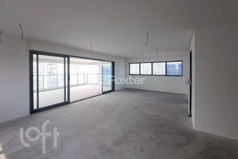 Image 1 - 884215