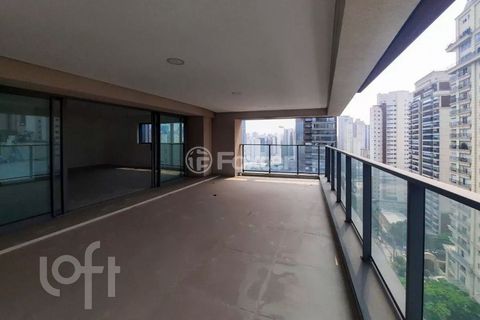 Image 7 - 884215