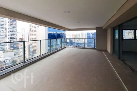 Image 9 - 884215