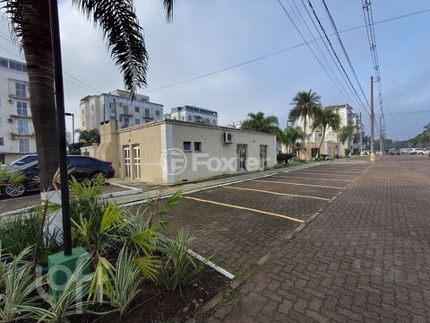 Image 13 - 884253