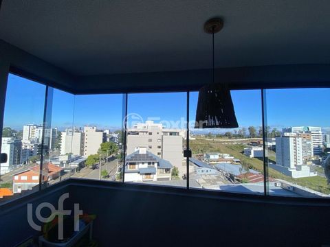 Image 3 - 884282