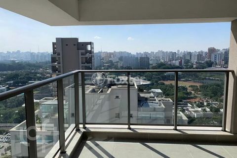 Image 2 - 884306