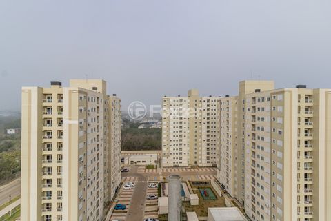 Image 9 - 884360