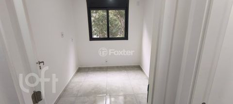 Image 3 - 884380