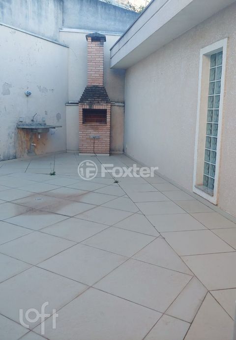 Image 9 - 884381